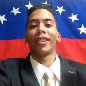 Meet your Posher, Henry andrés